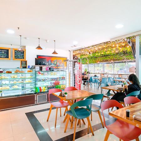 Hotel Parque 63 Bogotá Kültér fotó